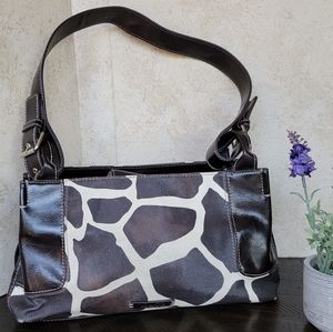 Nine & Co. Giraffe Animal Print Purse